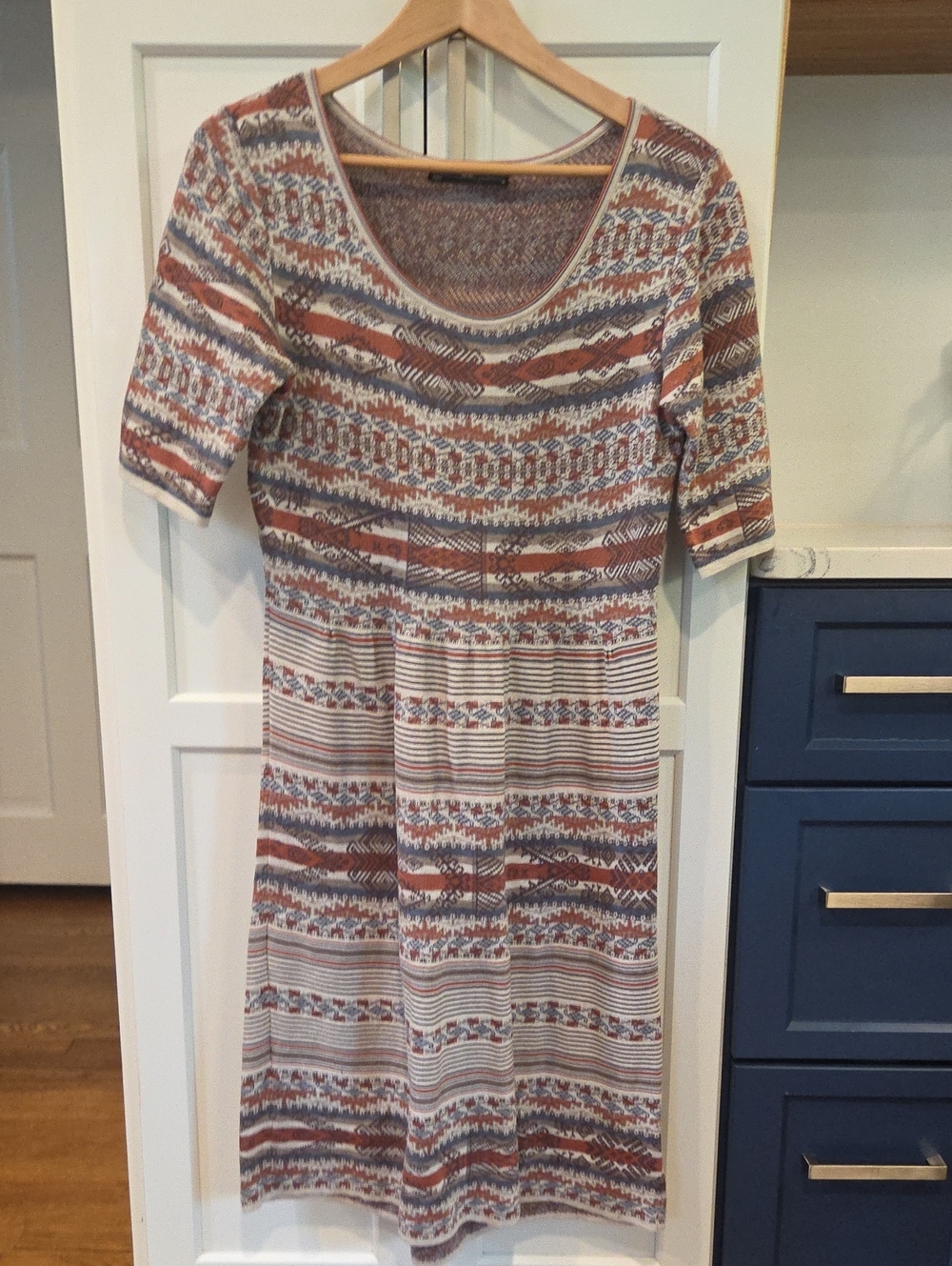 Peruvian Connection Scoop-Neck Midi Dress in Rust and Cream
